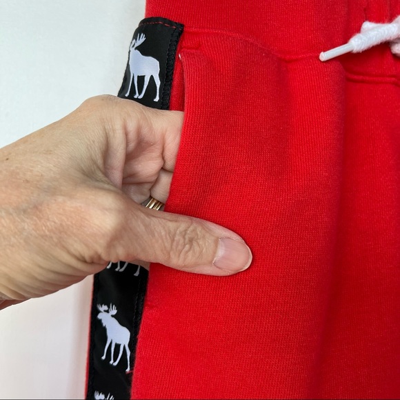 •Abercrombie Kids•  Boys Red Athletic Sweat Shorts - Kid's Size 5/6 - Picture 4 of 7